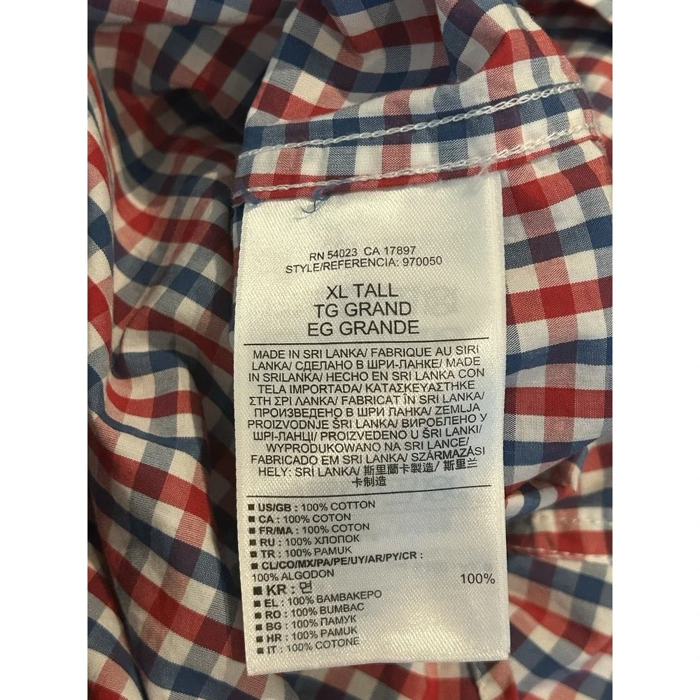Banana Republic crafted discerning
